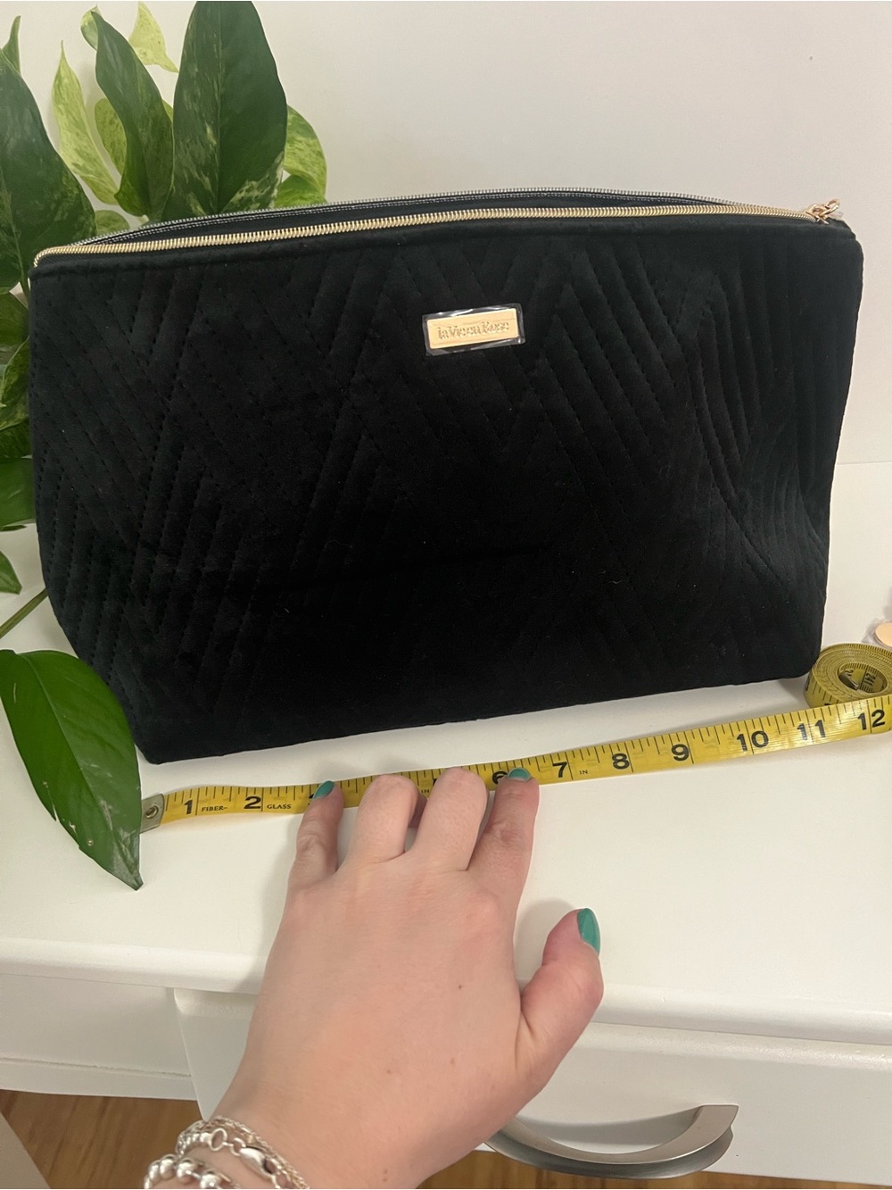 NWT La Vie En Rose Black Velvet Cosmetic Bags - Picture 12 of 15
